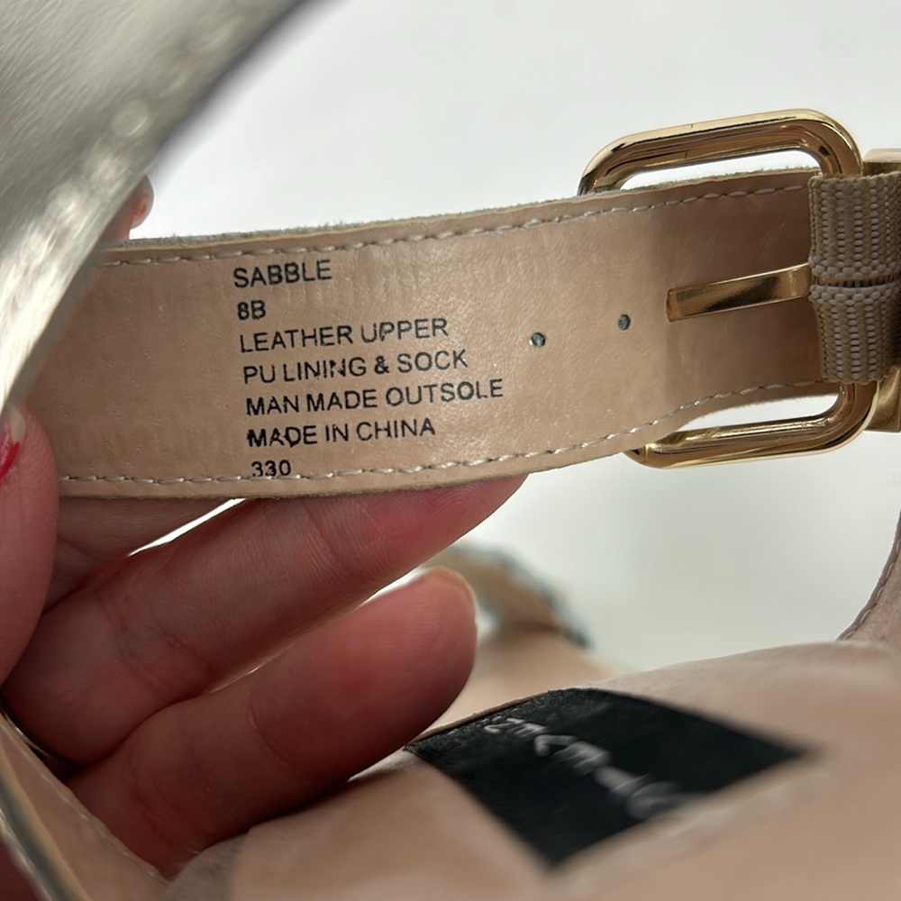 Like New Steven by Steve Madden Sabble Flatform Sandal - Picture 7 of 9